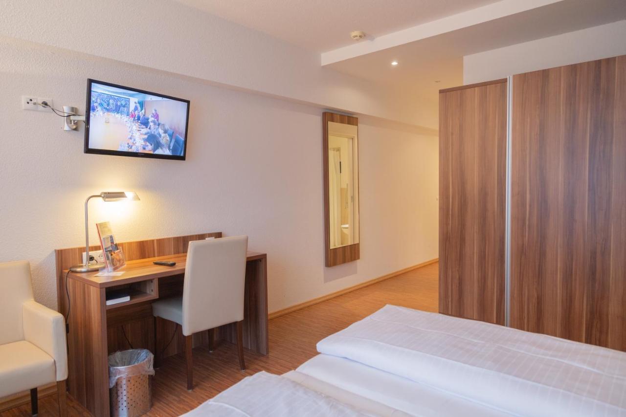 Das Ebertor - Hotel & Hostel Boppard Dış mekan fotoğraf