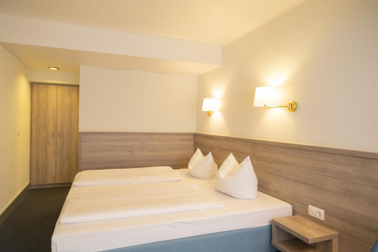 Das Ebertor - Hotel & Hostel Boppard Dış mekan fotoğraf